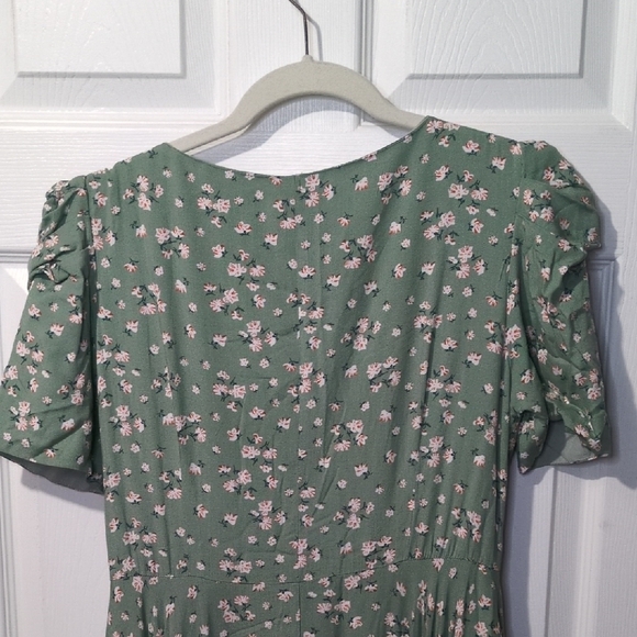 JessaKae Asymmetrical Green Sage Fairfax Floral Dress Medium Fairy Cottage - Picture 7 of 7